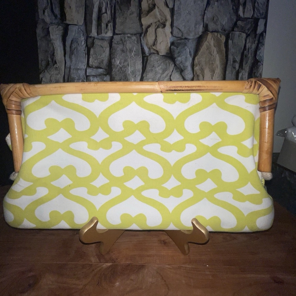Donna Dixon Green White Canvas Bamboo Clutch Summer Vacation Resort Bag Purse